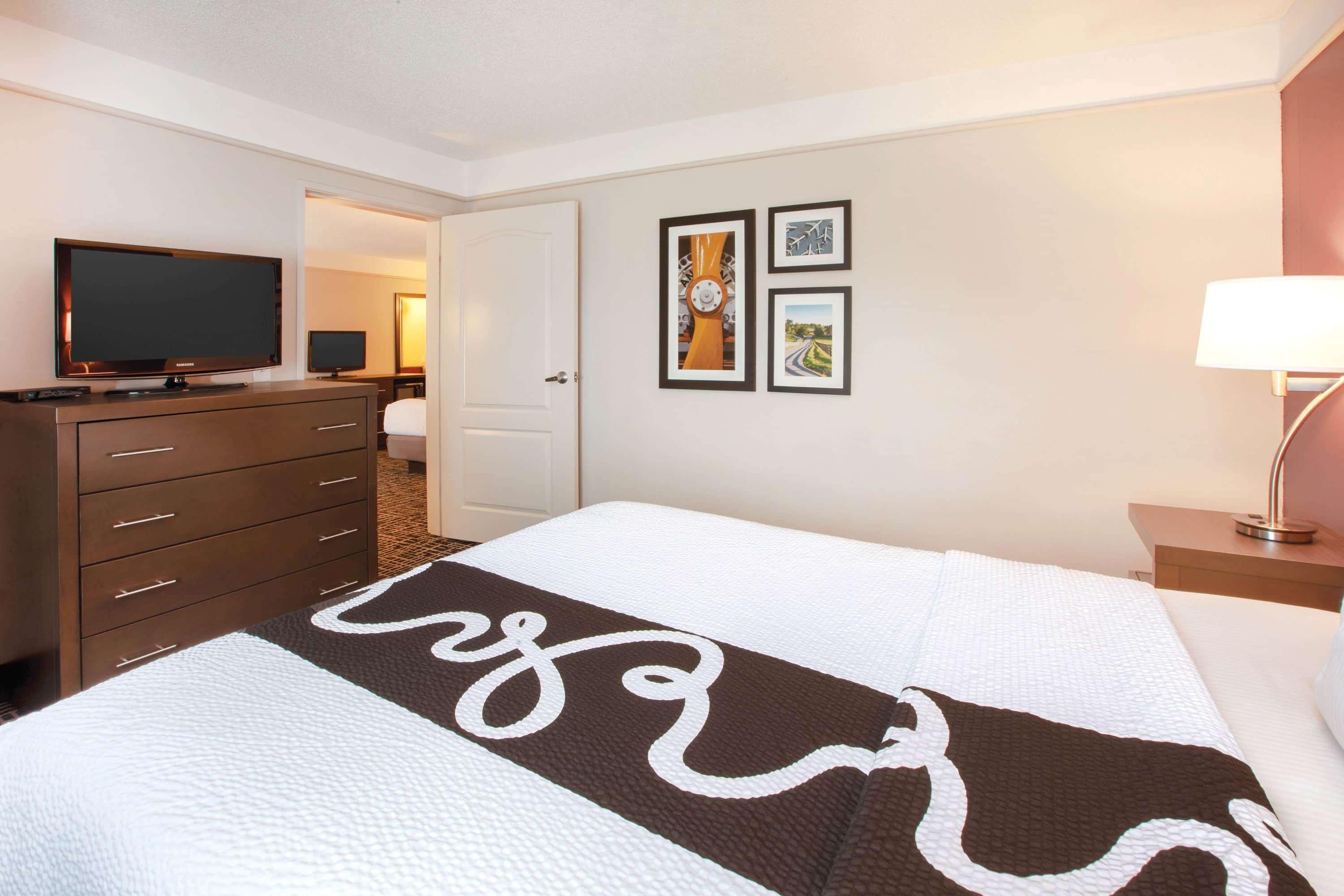 La Quinta By Wyndham Cincinnati Airport Florence Ngoại thất bức ảnh