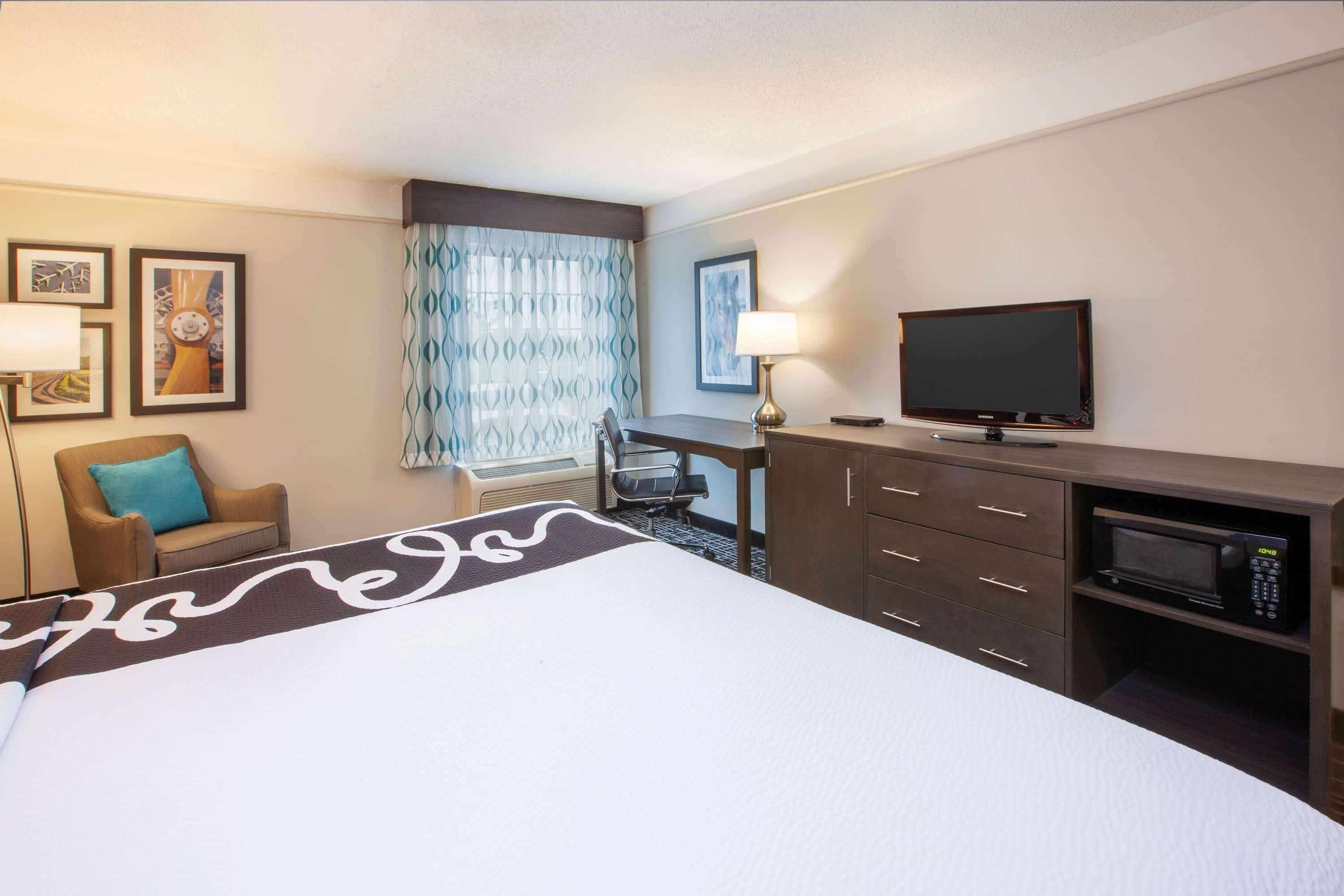 La Quinta By Wyndham Cincinnati Airport Florence Ngoại thất bức ảnh